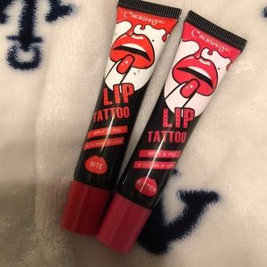 Lip tattoo lip gloss
